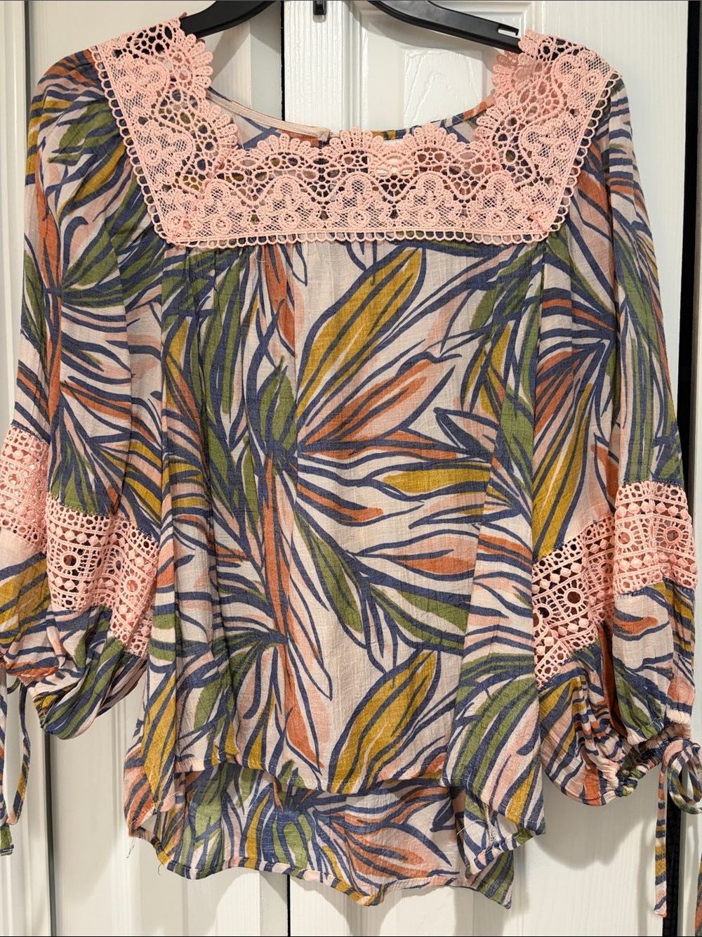Zac & Rachel Pink Lace Yoke Tropical Leaf Blouse